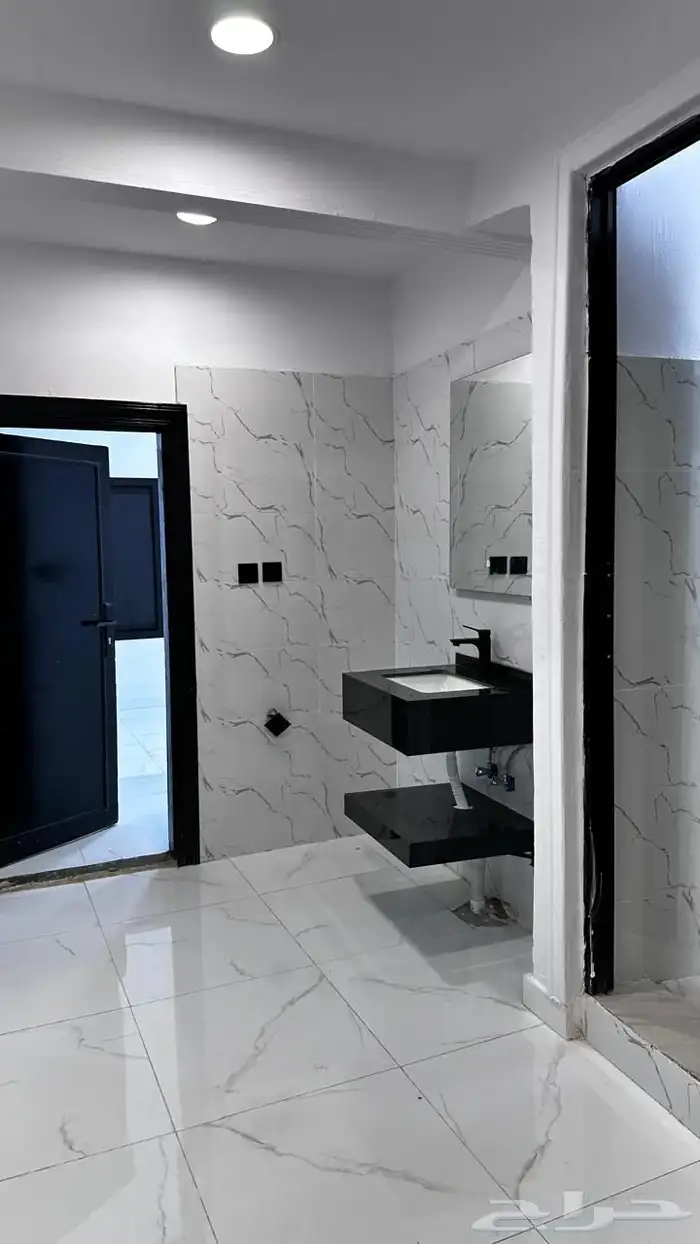 عمارة للبيع بحي ام الحمام الشرقي زاوية ( فرصة للمستثمر ) 3