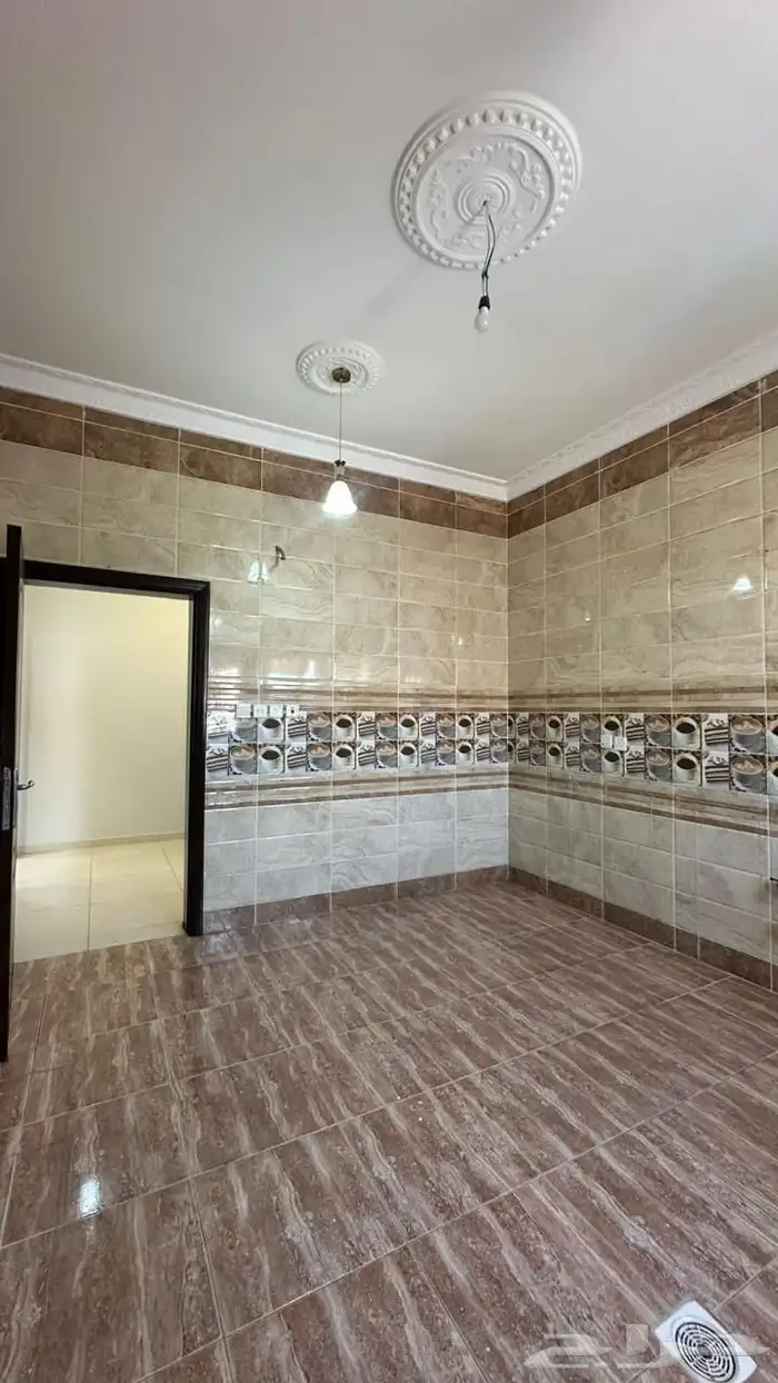 شقة فاخرة للإيجار جدة حي الحمدانية (الماجد) 12