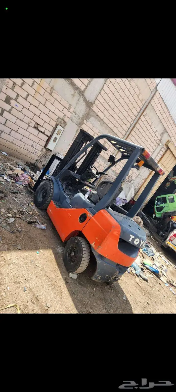 رافعات شوكيه فركلفت للايجار تاجير المعدات الثقيله 3