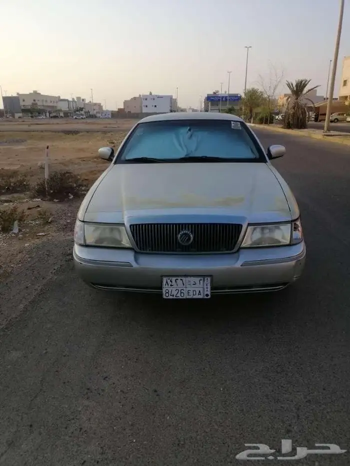 فورد قراند ماركيز 2003 أمريكي 0