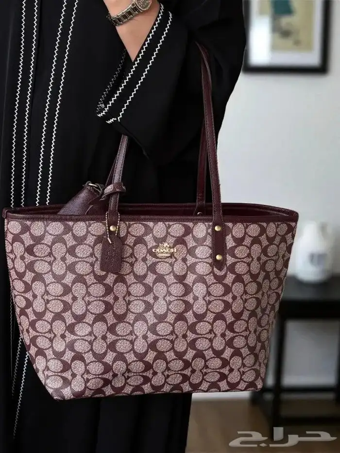 شنط ماركه توصيل فوري جده والرياض باقي المدن شحن 18