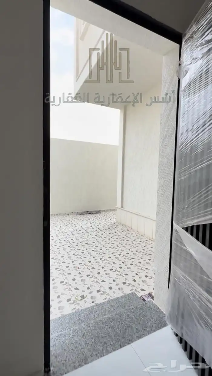 للبيع دبلكس في حائل حي النرجس 800 الف 3