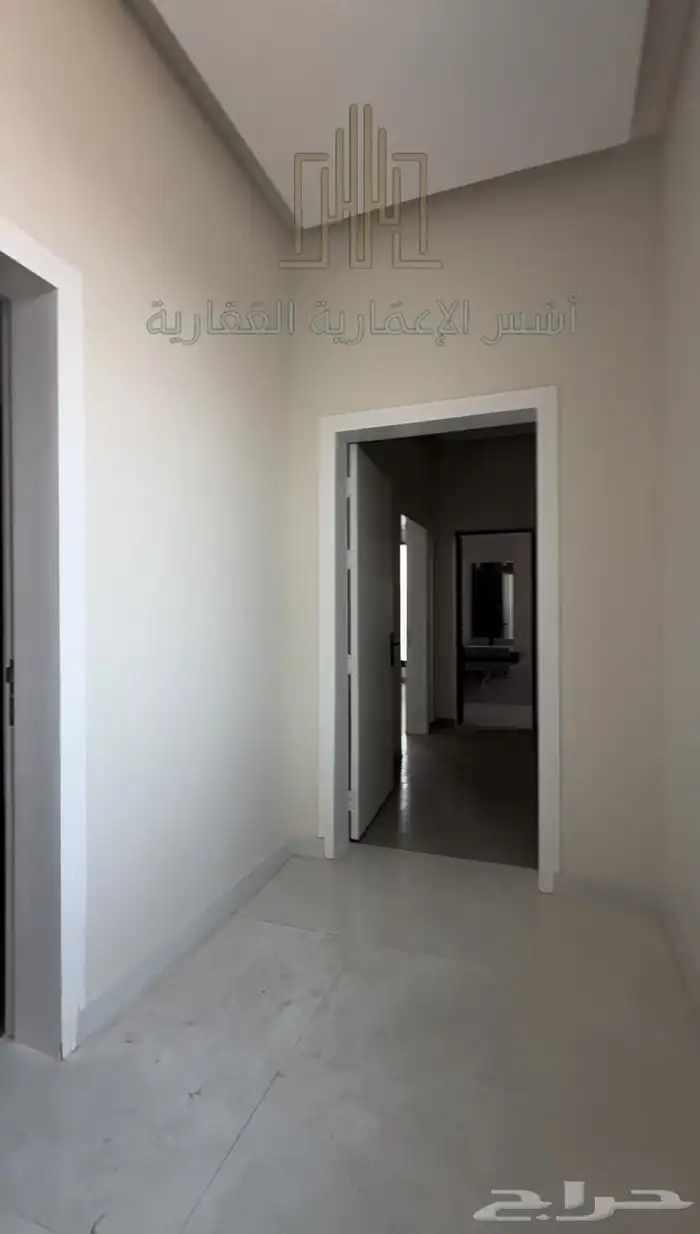 للبيع دبلكس في حائل حي النرجس 800 الف 30