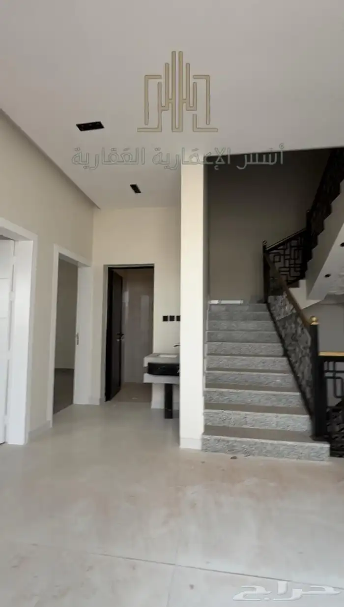 للبيع دبلكس في حائل حي النرجس 800 الف 23