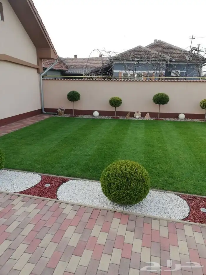 م ابو احمد تنسيق حدائق وتركيب جميع انواع الثيل الصناعى والطب 2