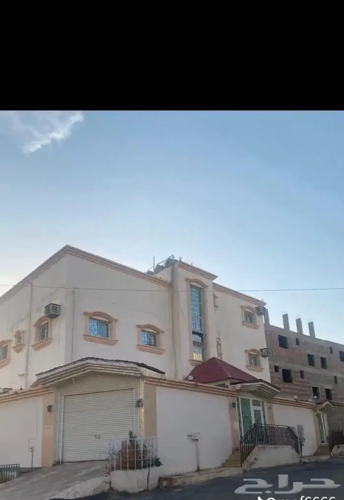 فيلا 3 شقق في خميس مشيط حي العزيزية للبيع 0