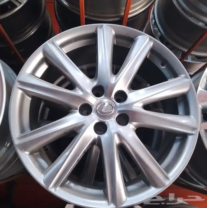 يوجد لدينا جميع انواع الجنوط وجميع مديلات السيارات 15