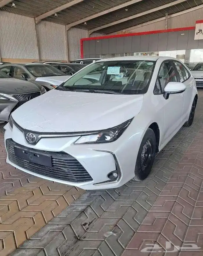 تويوتا كورولا XLI 2.0 طيس بنزين 2025 أصفار 8