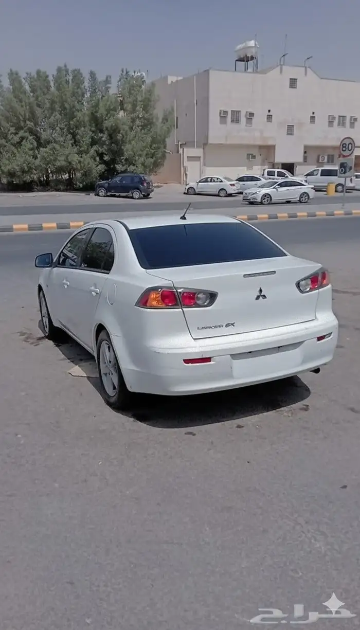 لانسر 2011 3