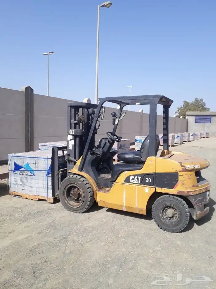 للايجار رافعة شوكية فوركلفت جده 1