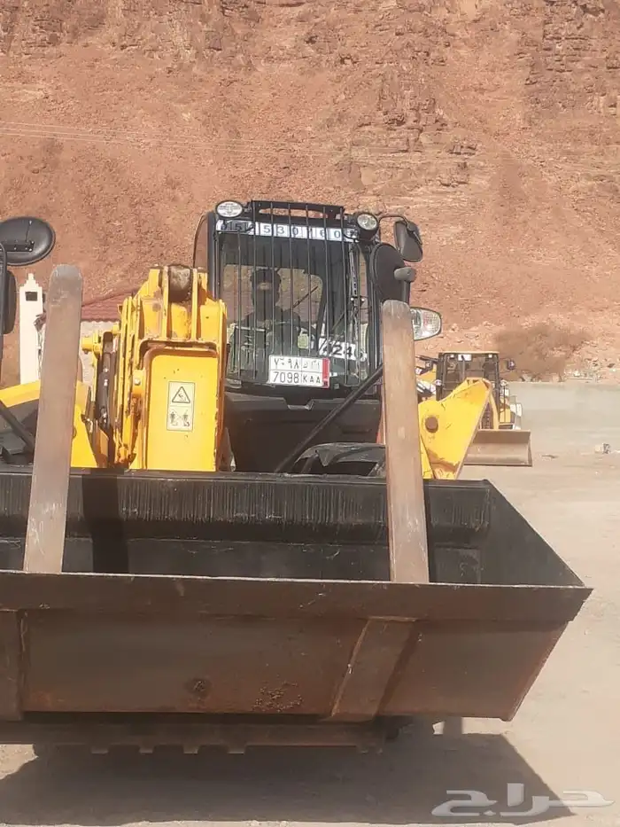 رافعه تلسكوبية تيلي هندر 17 متر شوكه وبكت وسلة للإيجار 0