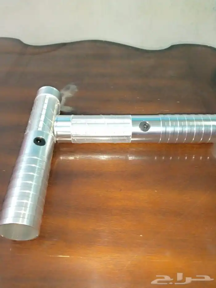 مصباح LED قابل لإعادة الشحن مصمم خصيصا لزجاجات المشروبات 4