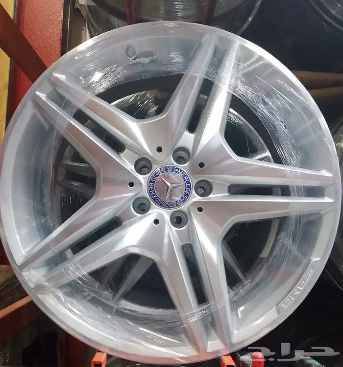 يوجد لدينا جميع انواع الجنوط وجميع مديلات السيارات 53