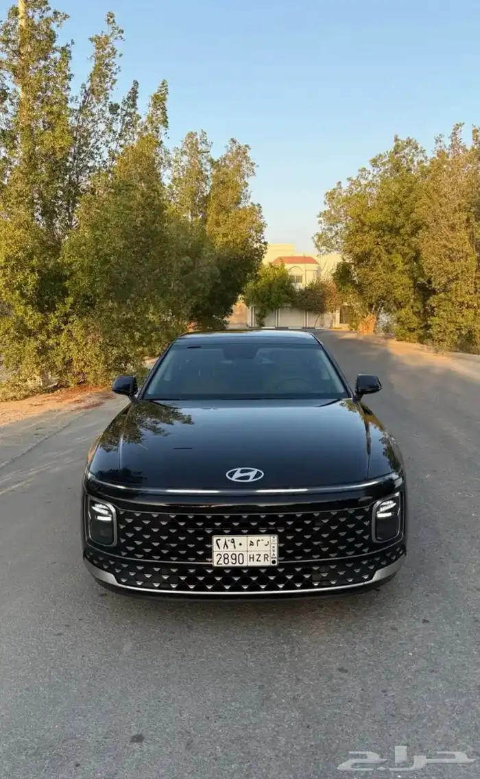 أزيرا 2025 ممشى قليل جدا 0