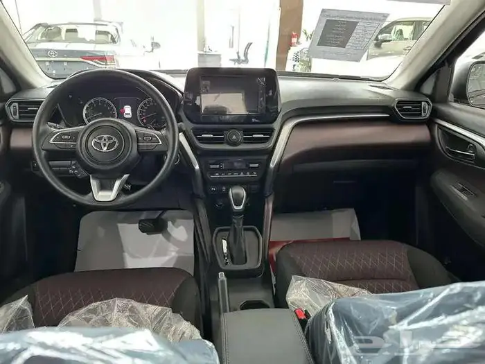 تويوتا اوربن كروزر جى ال 2026 قسط شهري 818 ريال 4