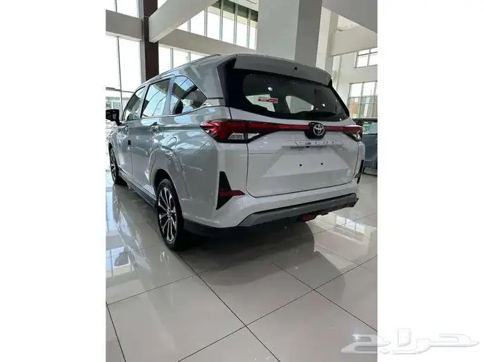 تويوتا - فيلوز 1.5 GLX 2025 - بنزين - جميع الالوان 4