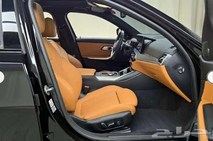 بي ام دابليو 320i 2024معرض الميموني للاستيراد من كوريا 8