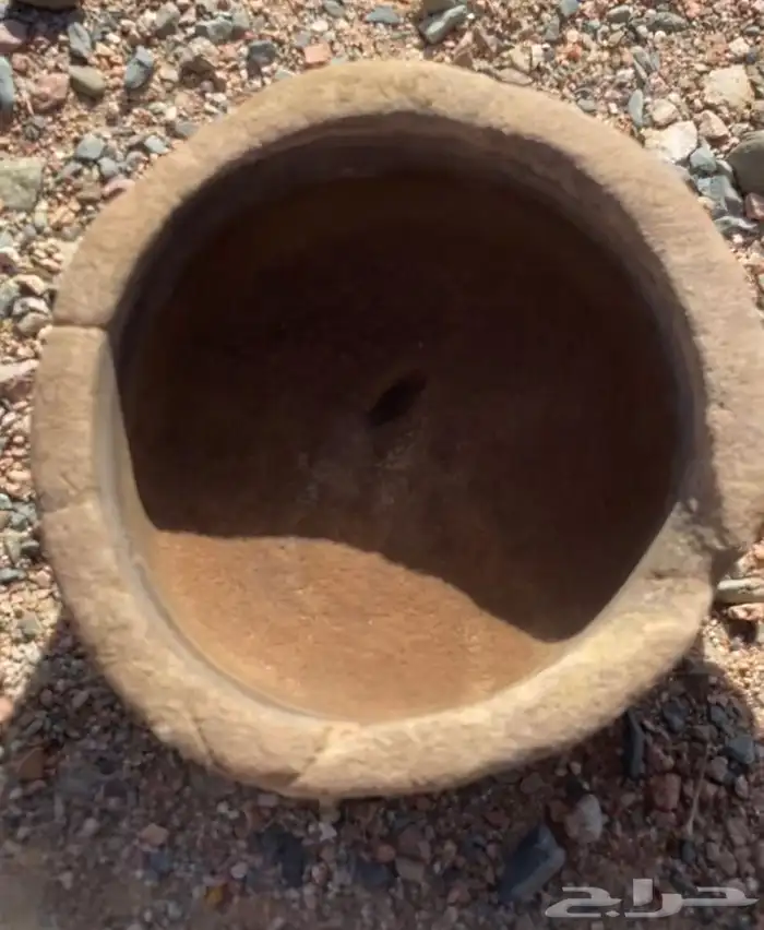 قدار من حجار 0