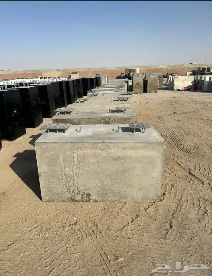 حواجز تنظيم تنظيميةصبات خرسانية اسوار شبوك امنية حشود افنتات 13