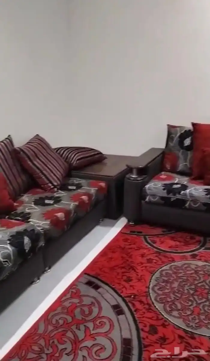 الكنب للبيع مستخدم 3