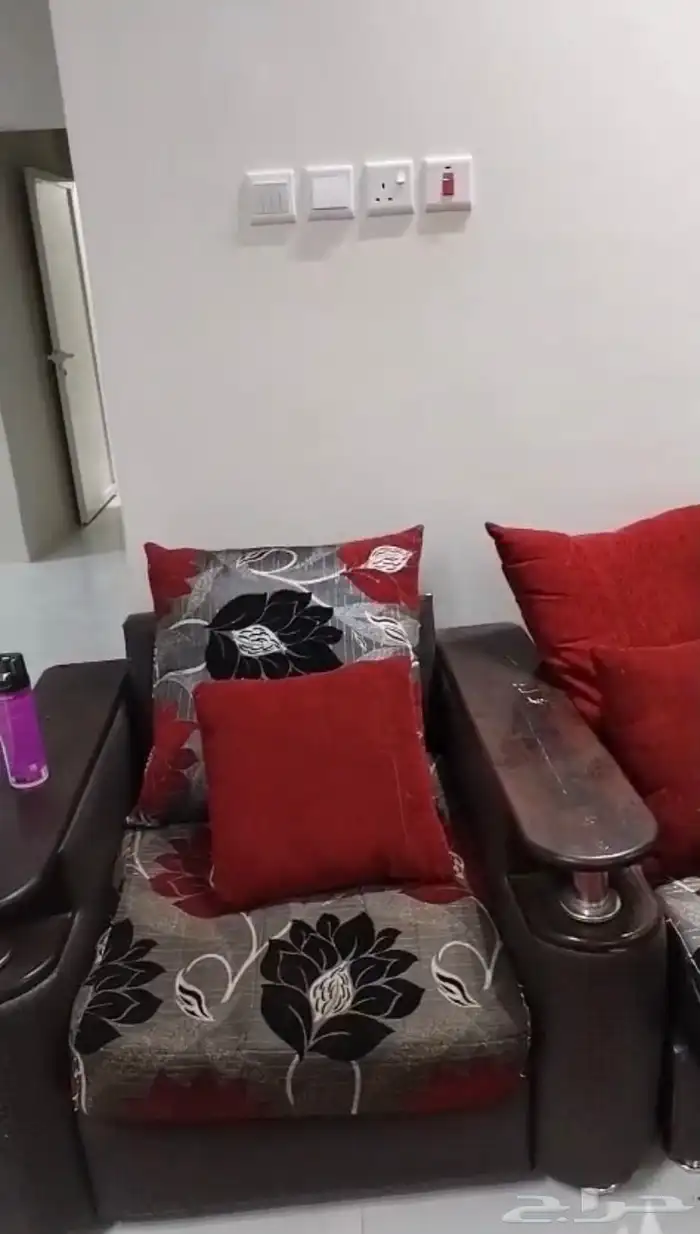 الكنب للبيع مستخدم 5