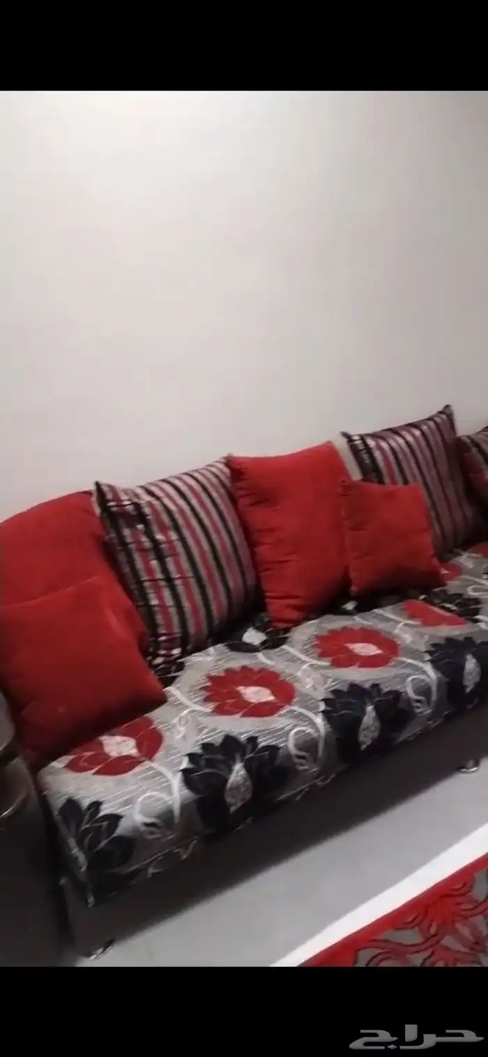 الكنب للبيع مستخدم 4