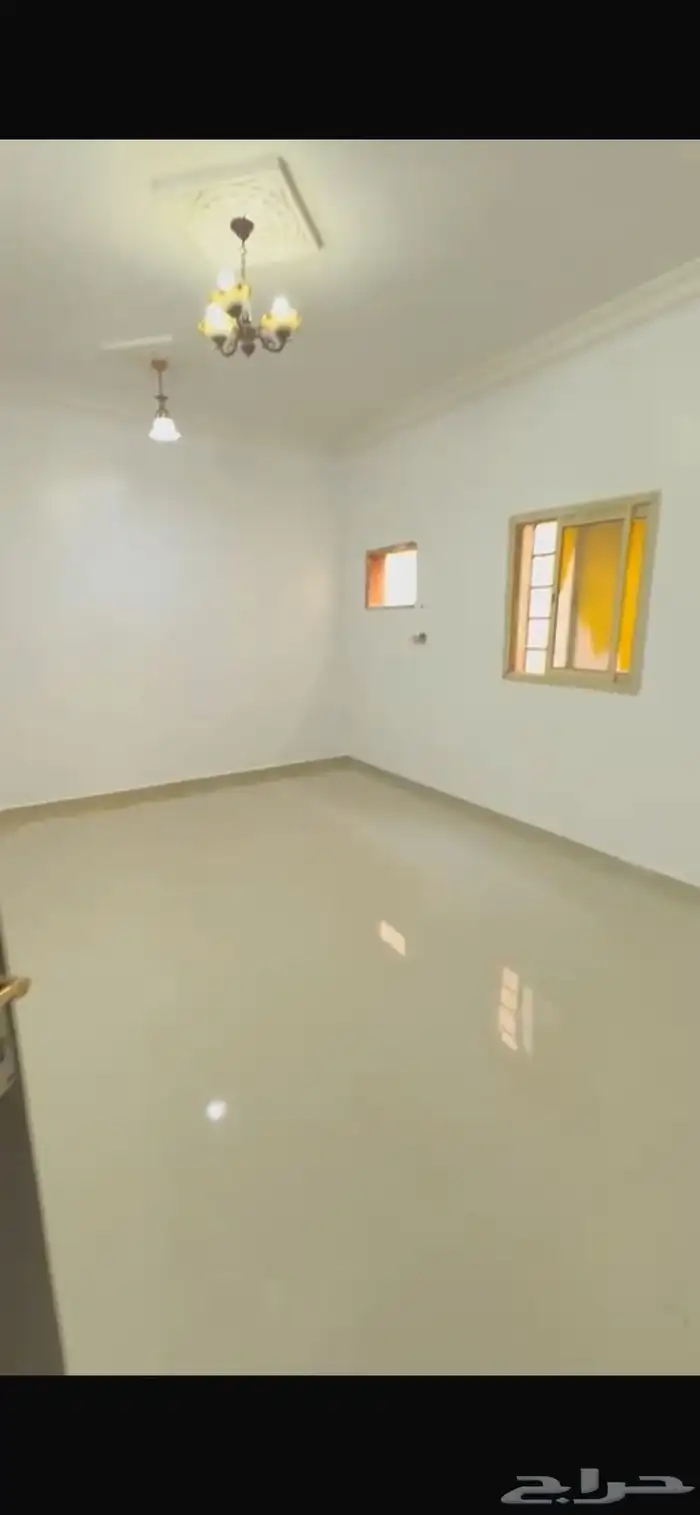 شقه للايجار حي الجنادريه 13