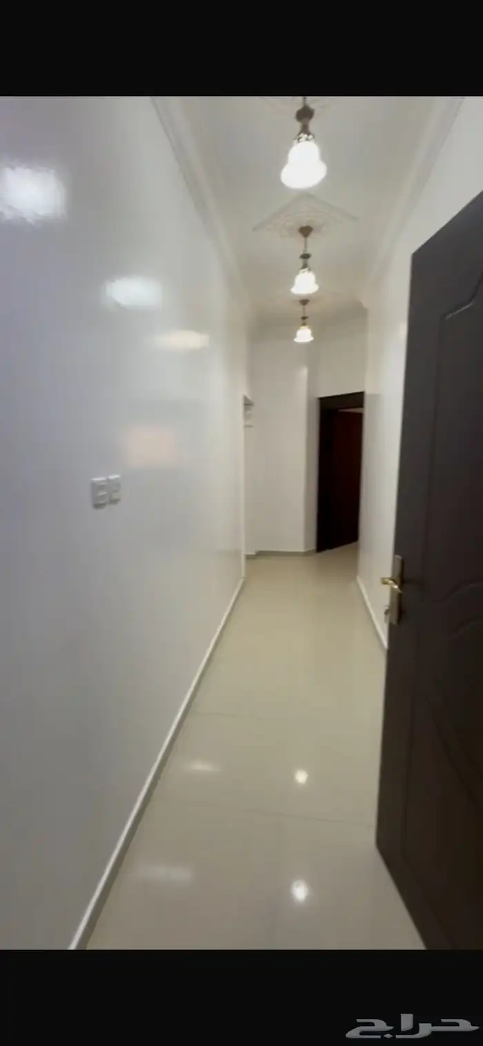 شقه للايجار حي الجنادريه 10