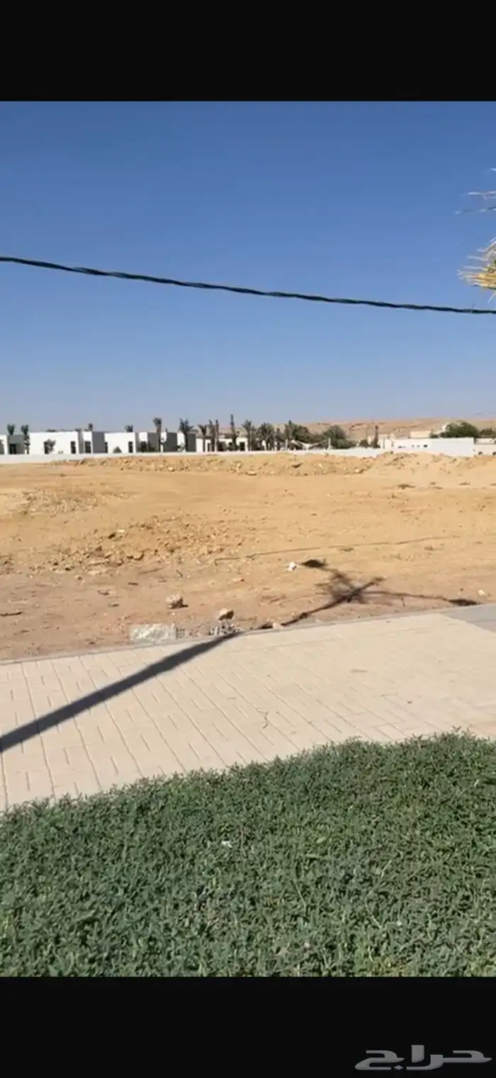 للبيع مزرعه بالمزاحمية مساحة 4996.48م2 ارض مستويه وفيه عداد 0
