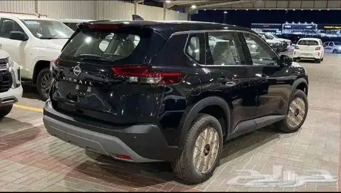 نيسان اكس تريل 5 مقاعد بدون دبل و 7 مقاعد دبل 8