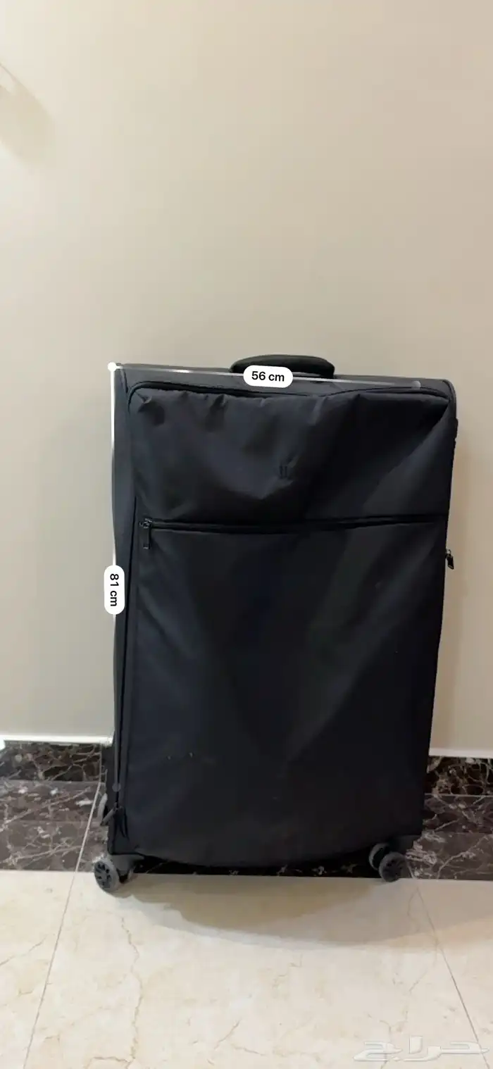 شنطة سفر كبيرة حالته جدا  ممتازة 0