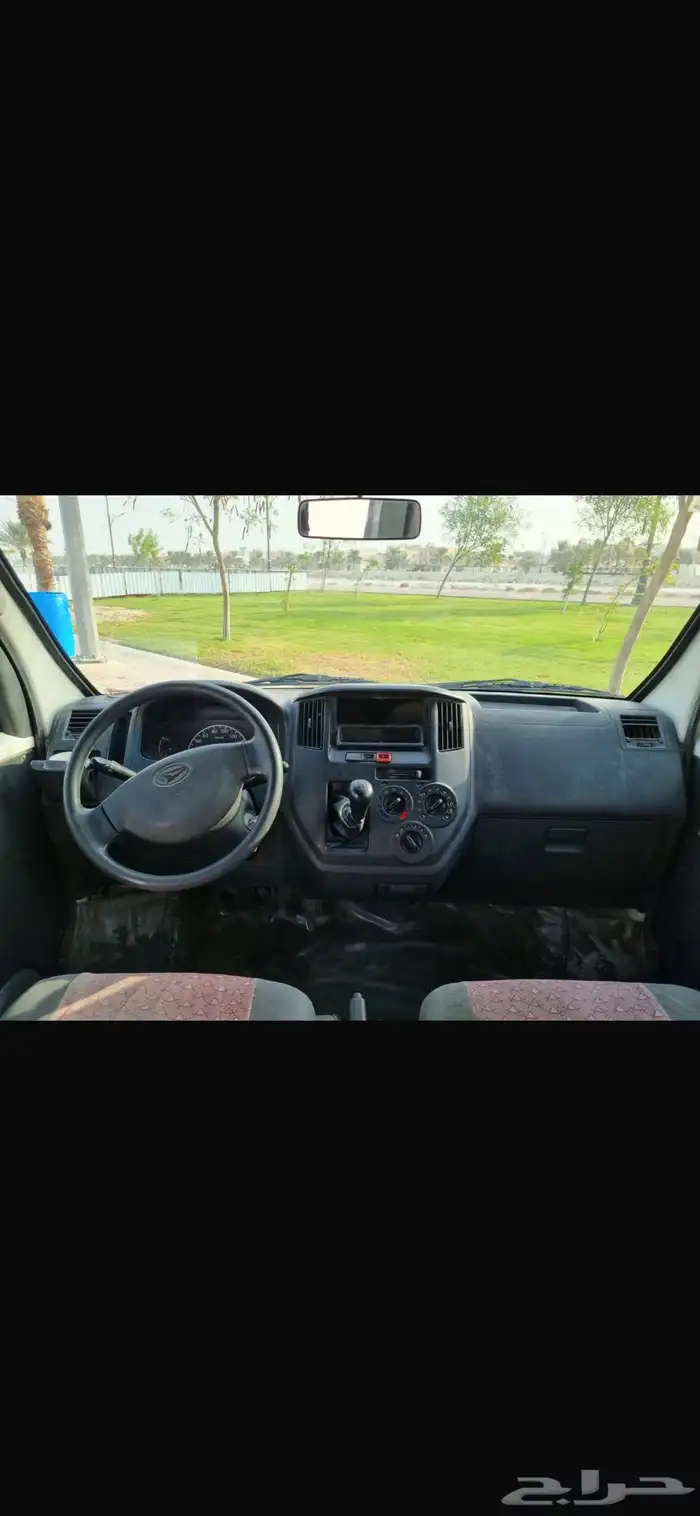 دايهاتسو باص بضاعة 14
