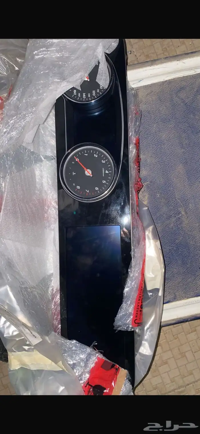 عداد ومسجل مرسيدس E300 0