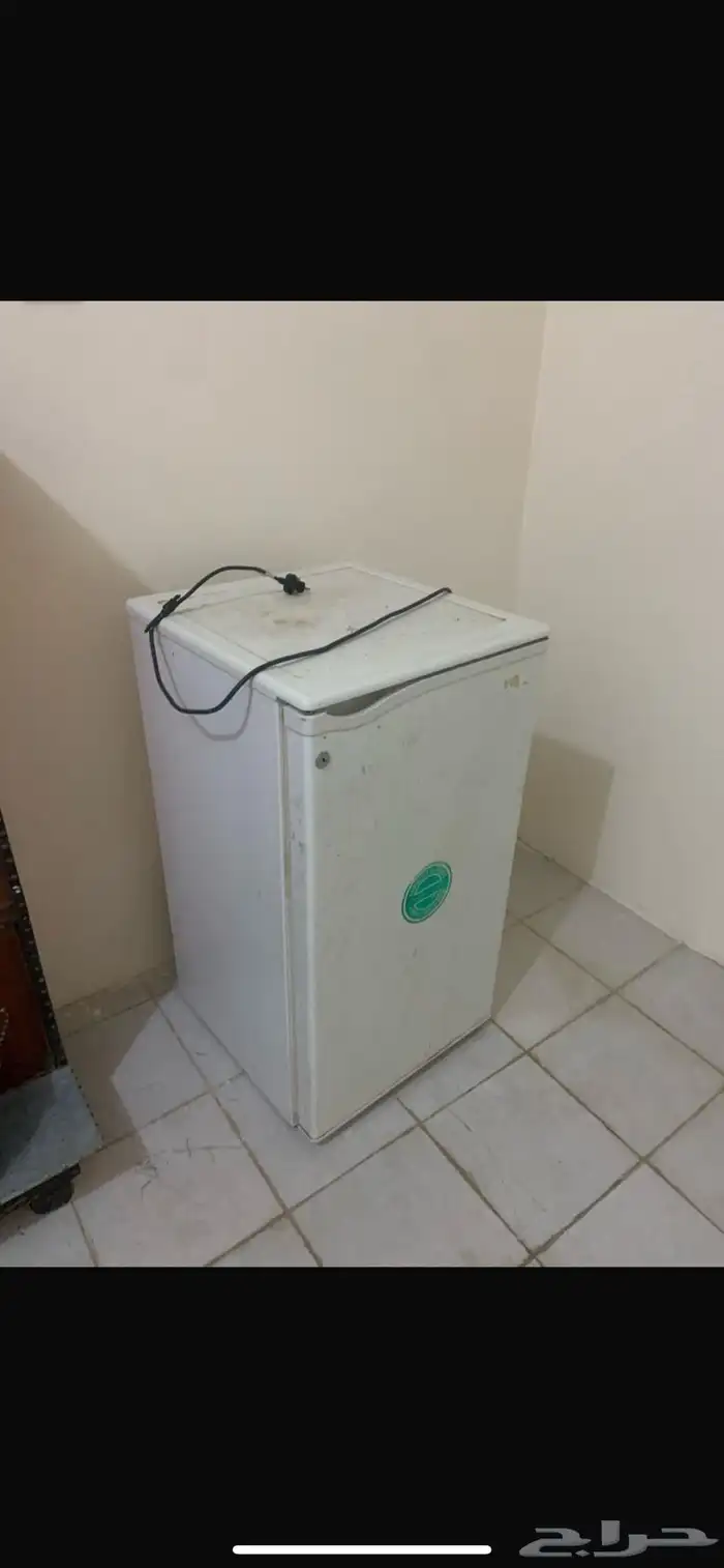 للبيع مكيف وثلاجه وفريزر 1
