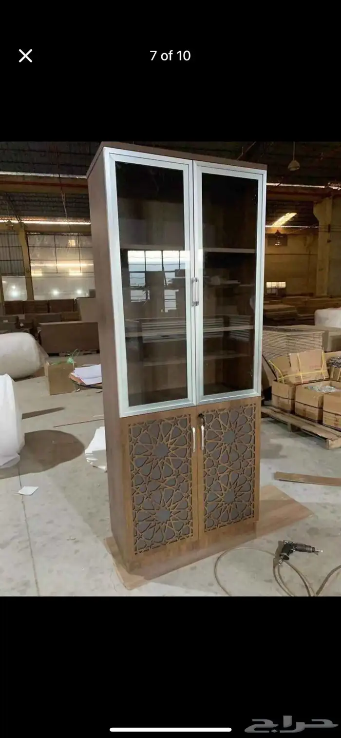 خزانة مكتب مصممة بشكل فريد بأحجام مختلفة 5