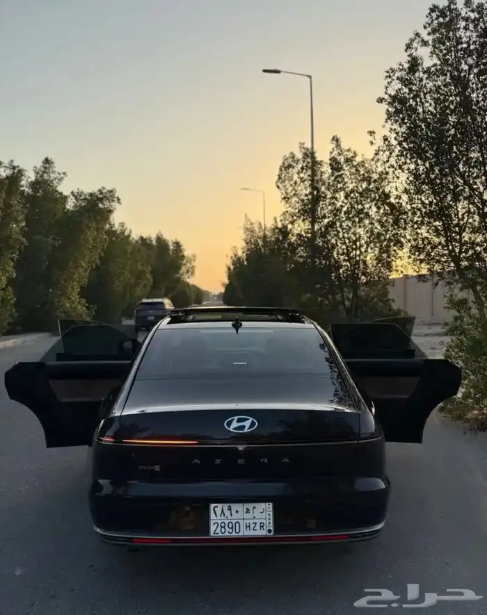 أزيرا 2025 ممشى قليل جدا 1