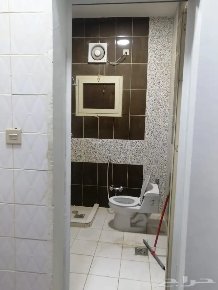 عماره تجاريه مع الشقق للبيع بالنعيريه 7