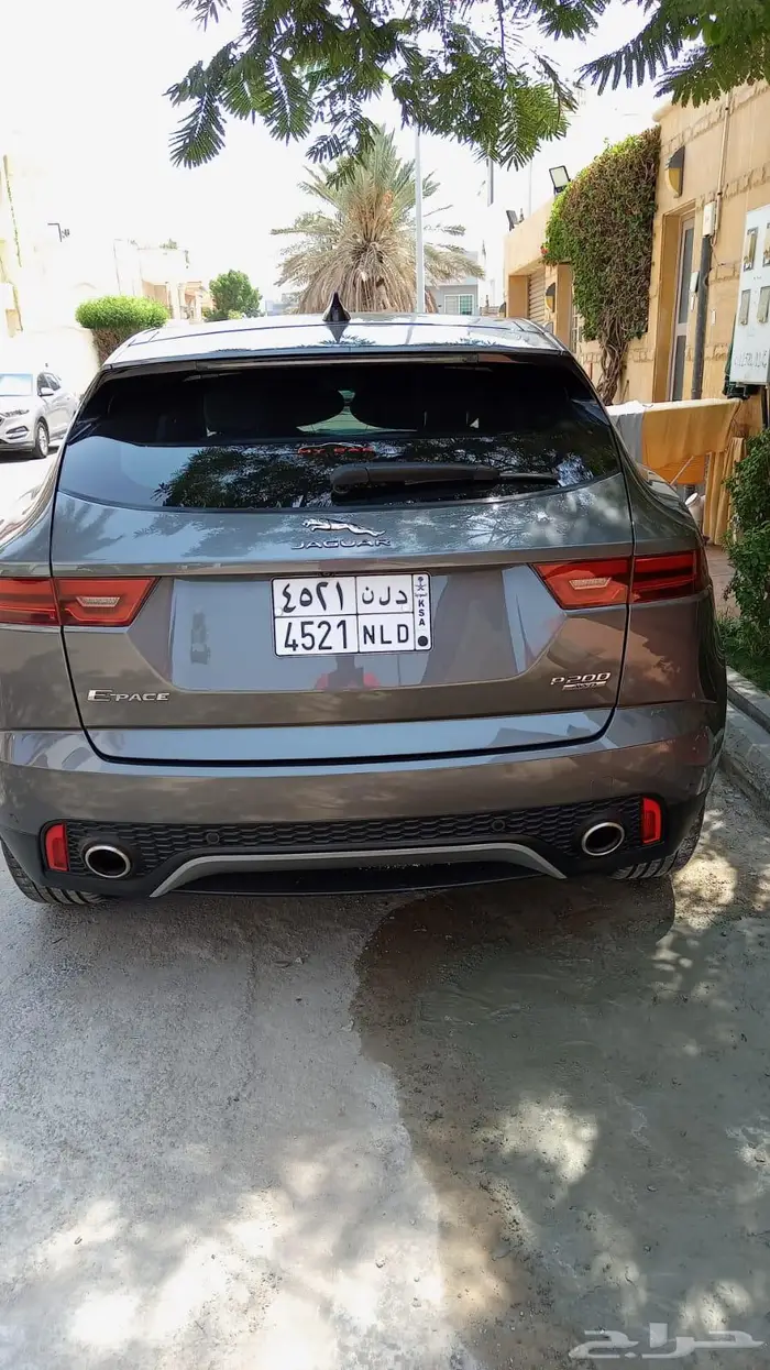 جاغوار E-Pace 200 موديل 2020 1