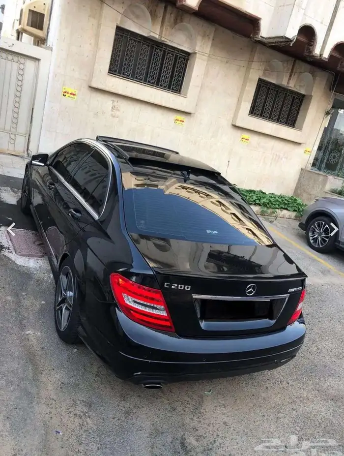 مرسيدس c200 موديل 2014 5