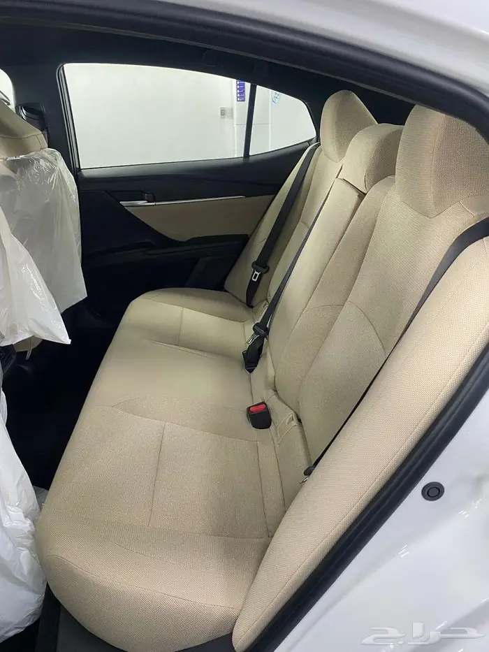 تويوتا كامري E بنزين   2025 ابيض 7