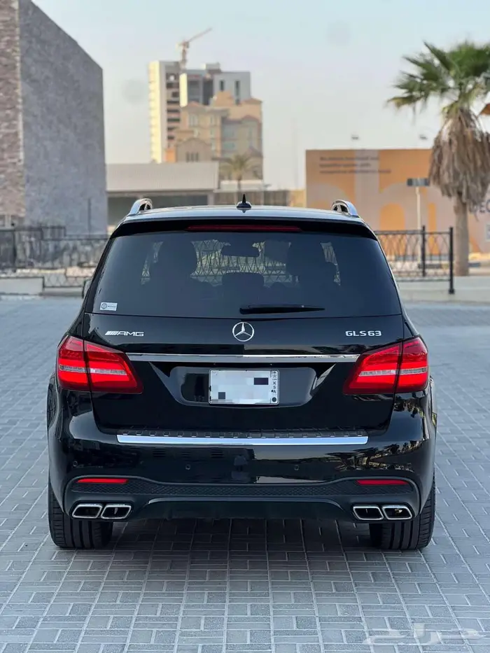 مرسيدس 2019 مخزن كاش او دفعات GLS63 كت AMG 8
