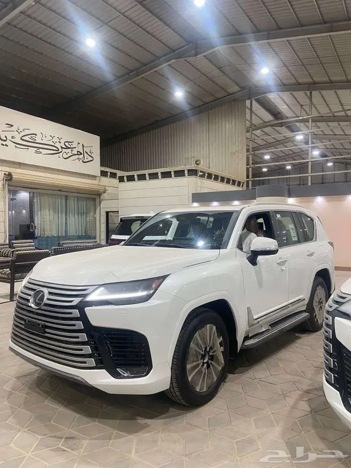 لكزسLX600 BA نص فل2025عرض خاص480 الف شامل الضريبه 3