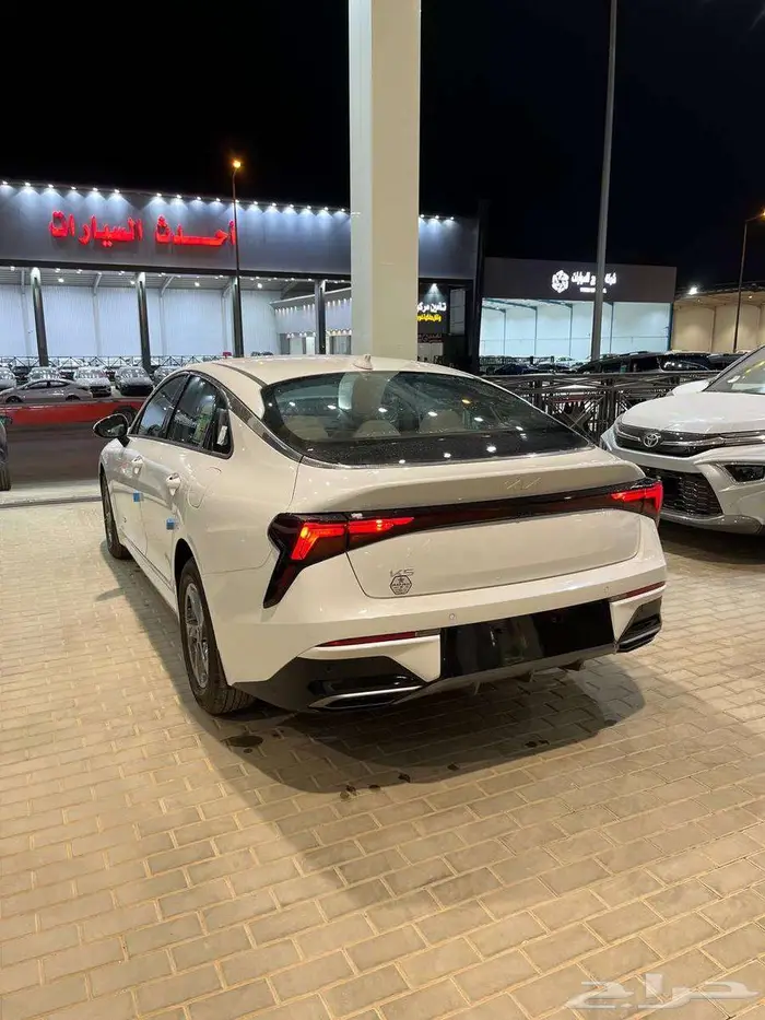 كيا كي فايف K5 ستاندر 2025 سعودي الجبر ( عرض خاص ) 3