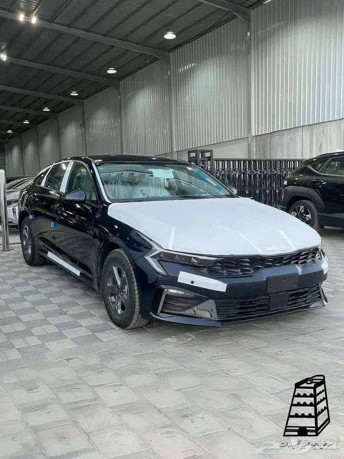 كيا K5 استندر مفتاح لوم كحلي موديل 2025 عروض اقساط 1