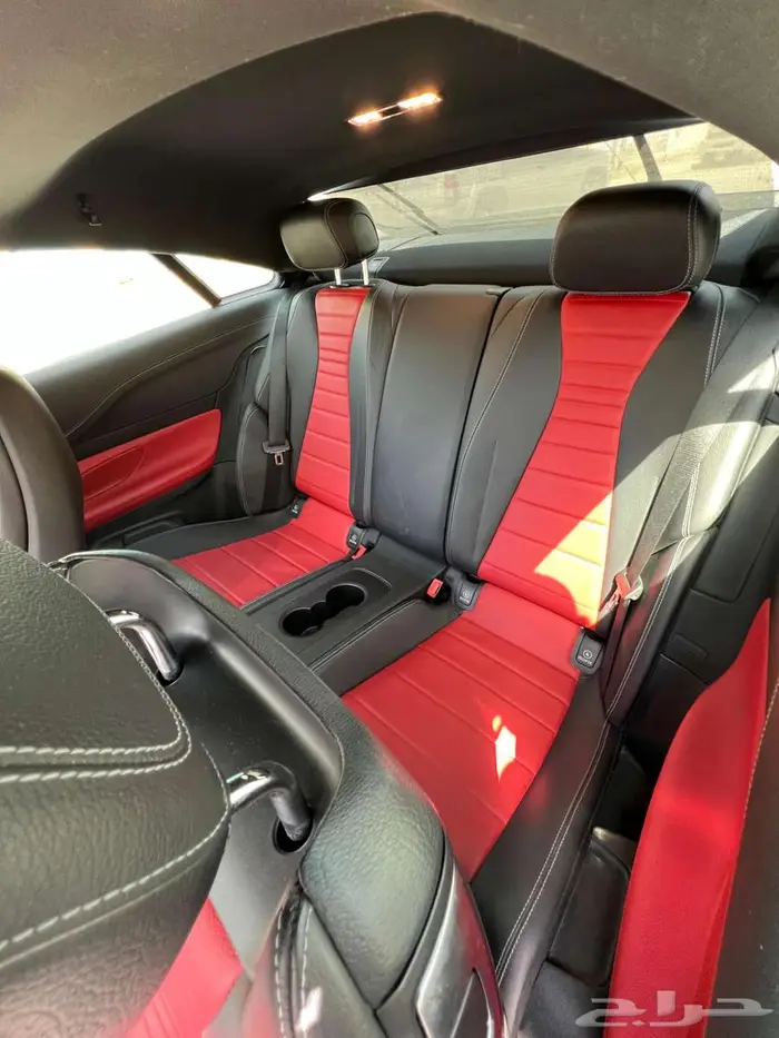 مرسيدس E200 COUPE 4