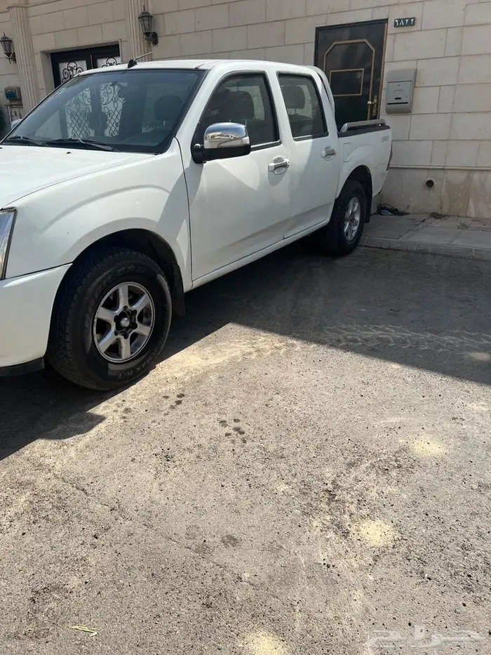ايسوزو ديماكس للبيع 3