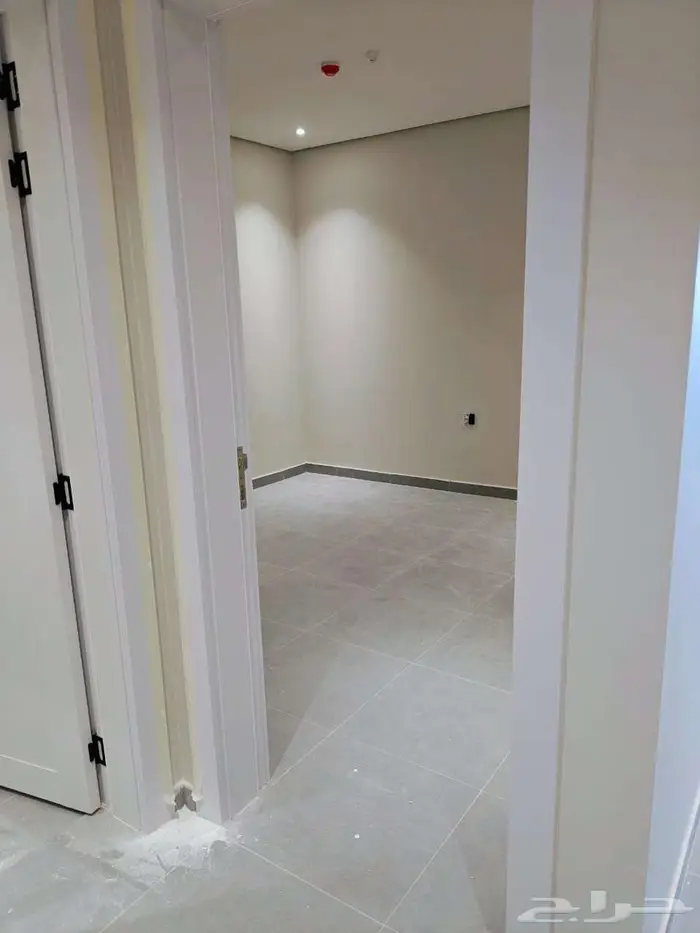 شقة فاخرة 5 غرف على البحر للإيجار حي الخزامي الخبر 6