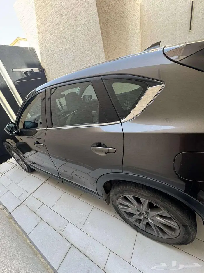 للبيع مازدا CX5 موديل 2019 6