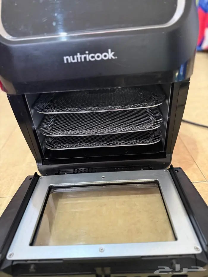 Nutricook used for almost 3 times  same as new 5