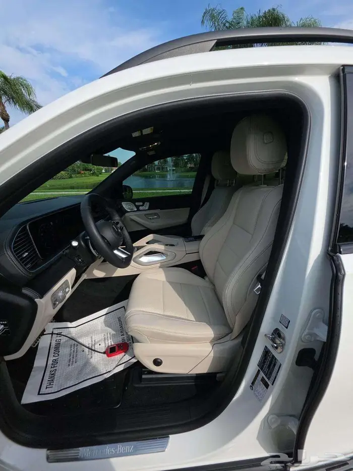 2025 Mercedes-Benz GLS 450 4MATIC 5